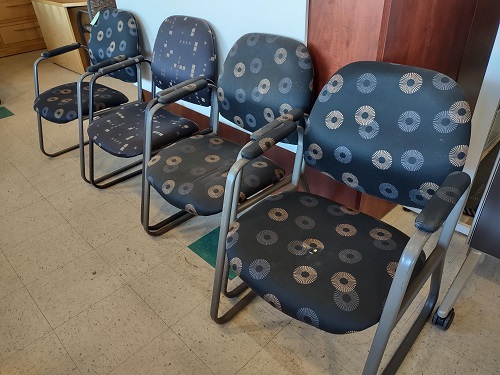 Pre-Owned Side Chair