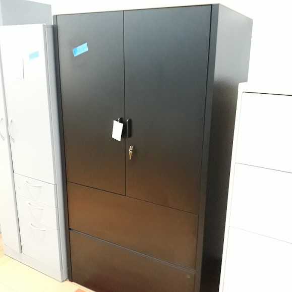 Pre-Owned Storage Cabinet