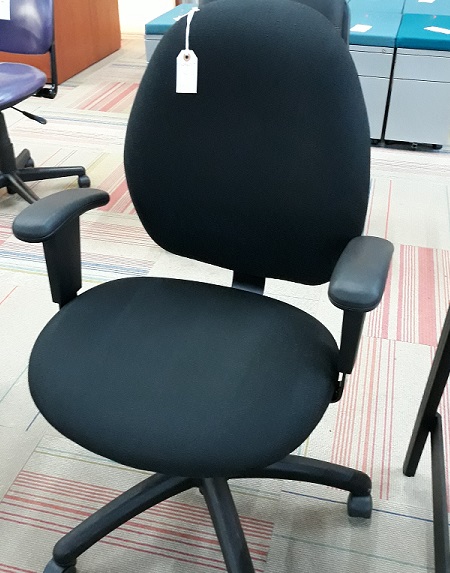 Pre-Owned Task Chair