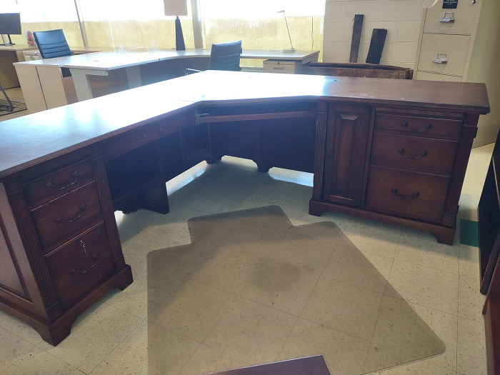 Used Traditional L Shaped Desk