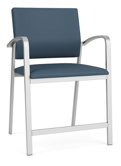 Newport Hip Chair - Oversize