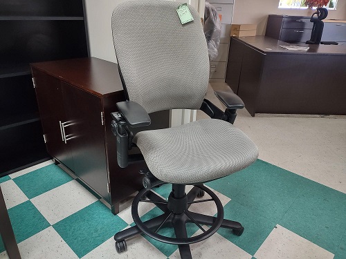 Used Office Furniture 