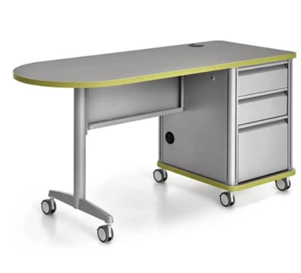 Products/Alumni/Accelerator-Single-Pedestal-Teacher-Desk.JPG