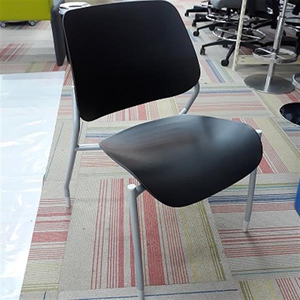 Pre-Owned Stack Chair