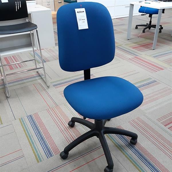 Pre-Owned Task Chair